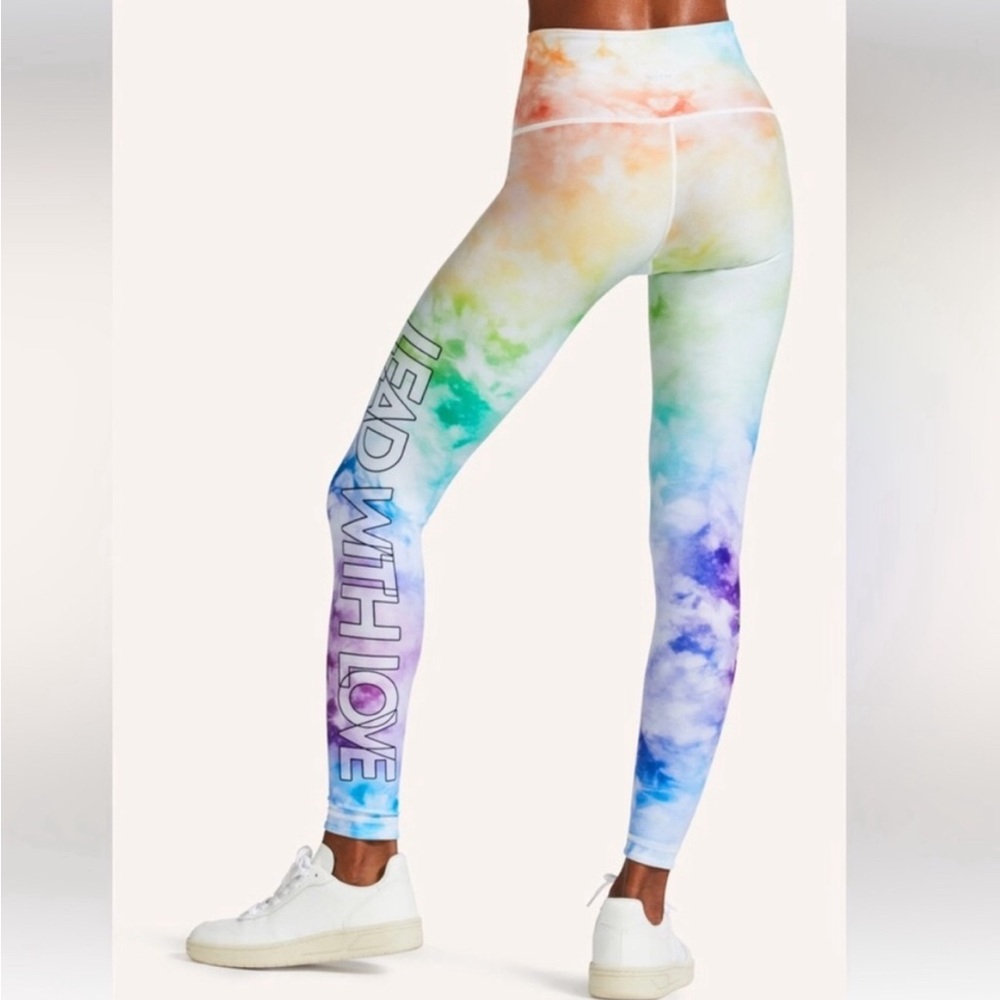 Peloton Sports Bra and Leggings (size XL)
